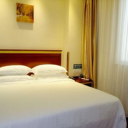 Greentree Inn Jiangsu Wuxi Dongting Leather City Express Hotel מראה חיצוני תמונה