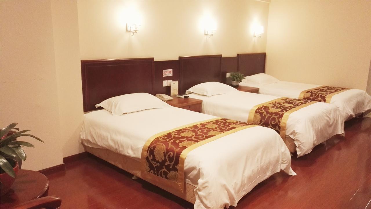 Greentree Inn Jiangsu Wuxi Dongting Leather City Express Hotel מראה חיצוני תמונה
