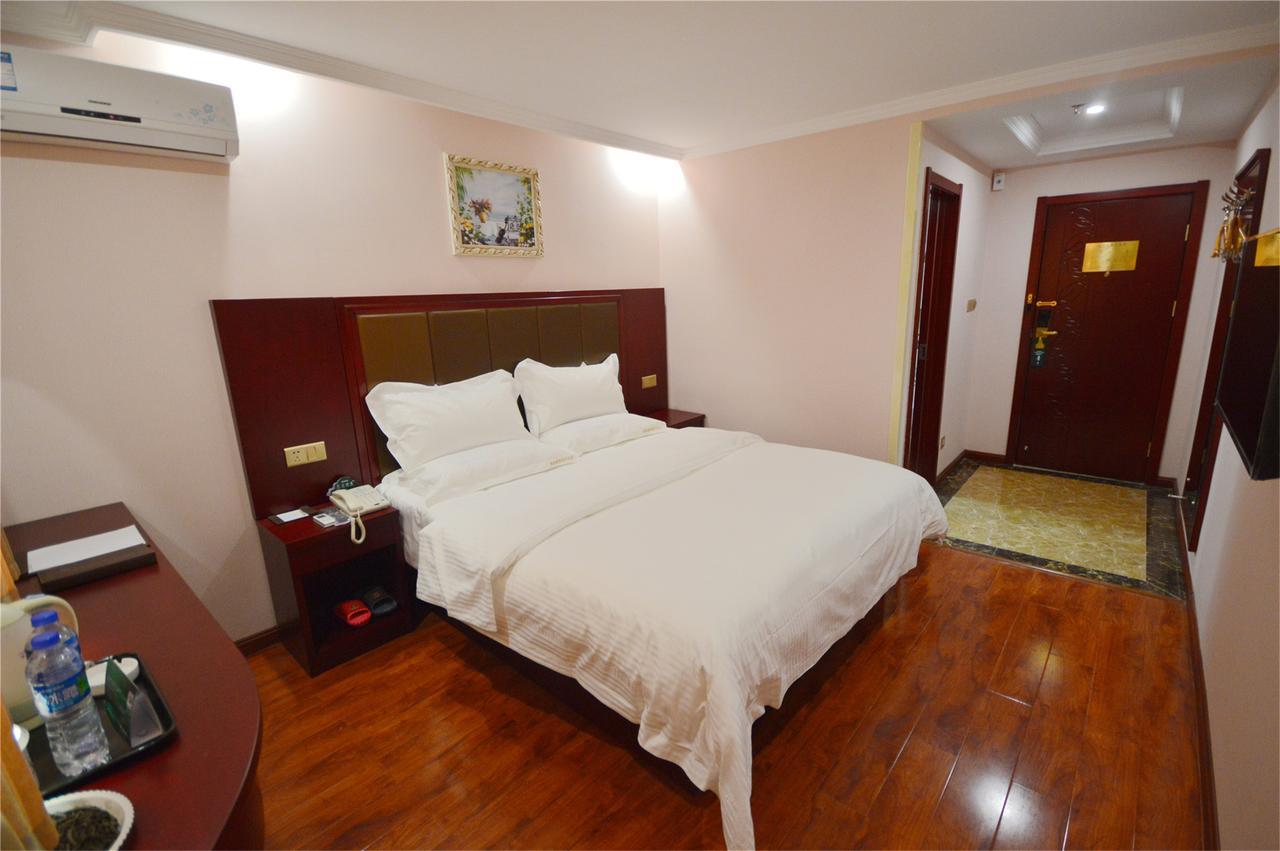 Greentree Inn Jiangsu Wuxi Dongting Leather City Express Hotel מראה חיצוני תמונה